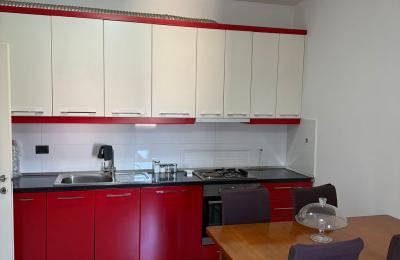 APARTAMENT ME QIRA